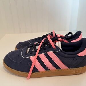 adidas women’s suede sneakers